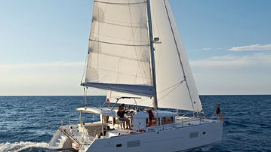 Lagoon 400 ext 3 - Skyfall Yacht Charter